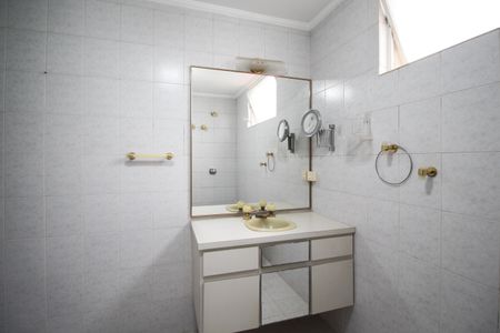 Apartamento à venda com 99m², 3 quartos e 1 vagaBanheiro