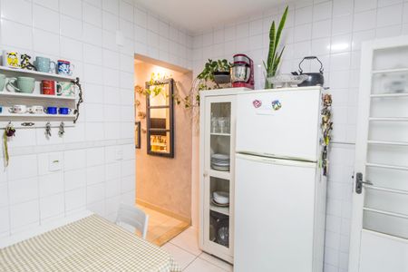 Apartamento para alugar com 68m², 2 quartos e 1 vagaCozinha