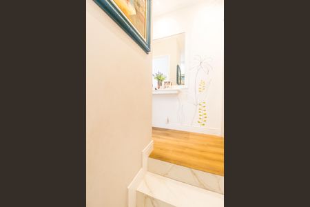 Apartamento para alugar com 68m², 2 quartos e 1 vagaEscada