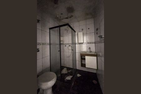 Casa à venda com 150m², 5 quartos e 3 vagasCasa 2 - Banheiro