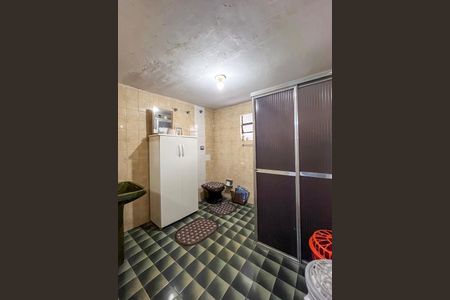 Casa à venda com 150m², 5 quartos e 3 vagasCasa 1 - Banheiro da Suite