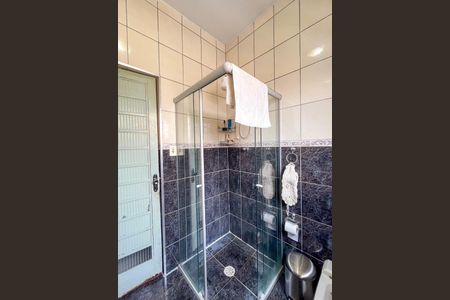 Casa à venda com 150m², 5 quartos e 3 vagasCasa 1 - Banheiro 2