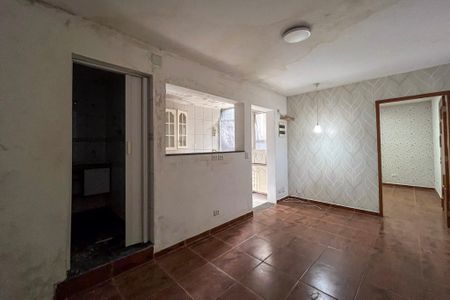 Casa à venda com 150m², 5 quartos e 3 vagasCasa 2 - Sala de Jantar