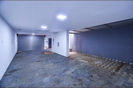 Casa à venda com 497m², 4 quartos e 4 vagasGaragem