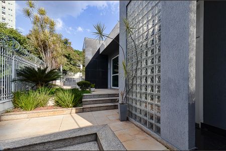 Casa à venda com 497m², 4 quartos e 4 vagasVaranda