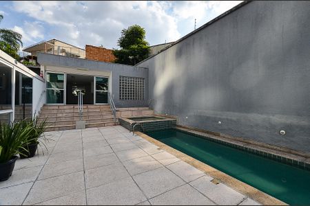 Casa à venda com 497m², 4 quartos e 4 vagasÁrea Externa