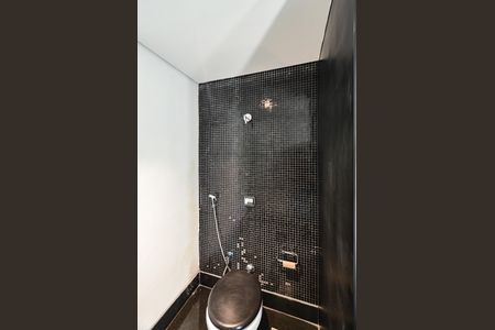 Casa à venda com 497m², 4 quartos e 4 vagasLavabo