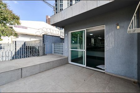 Casa à venda com 497m², 4 quartos e 4 vagasVaranda