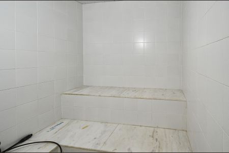 Casa à venda com 497m², 4 quartos e 4 vagasSauna