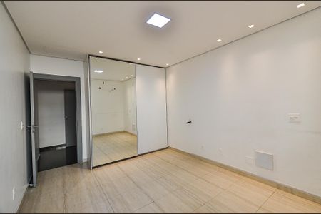 Casa à venda com 497m², 4 quartos e 4 vagasQuarto 1