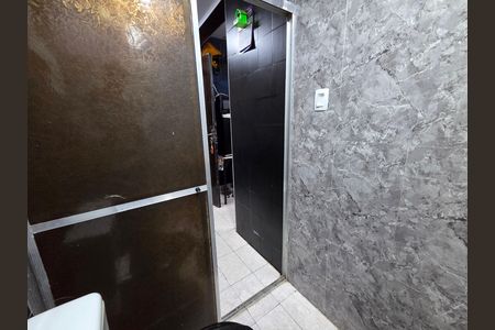 Studio para alugar com 18m², 1 quarto e sem vaga Studio para alugar com 18m², 1 quarto e sem vagaBanheiro