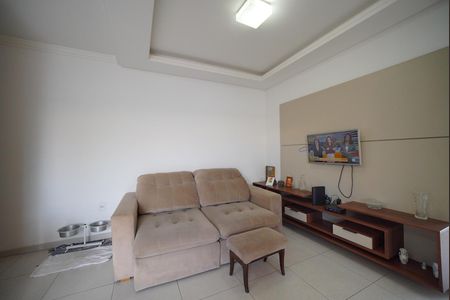 Apartamento para alugar com 65m², 2 quartos e 1 vagaSala