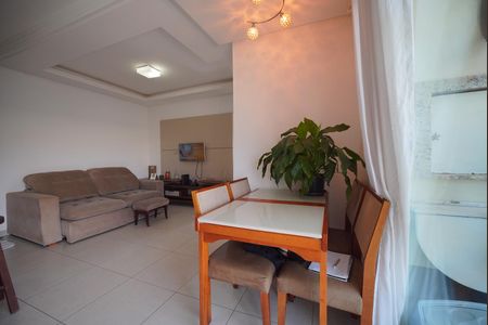 Sala de apartamento para alugar com 2 quartos, 65m² em Ingleses do Rio Vermelho, Florianópolis