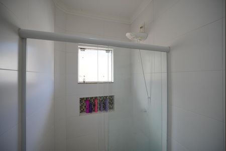 Apartamento para alugar com 65m², 2 quartos e 1 vagaBanheiro da Suíte