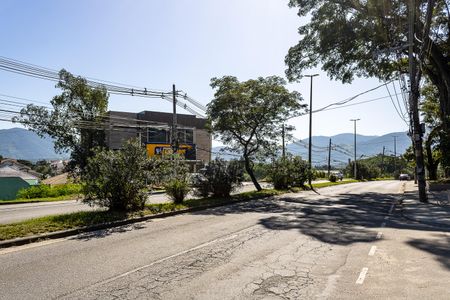 Apartamento para alugar com 60m², 2 quartos e 1 vagaVista da Rua