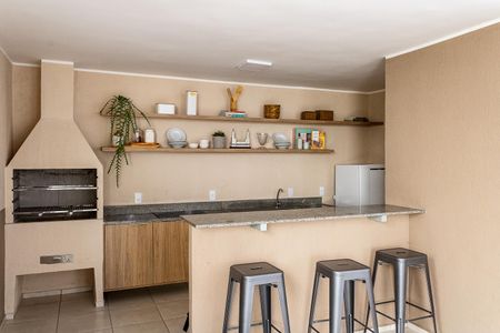 Apartamento para alugar com 60m², 2 quartos e 1 vagaÁrea comum - Churrasqueira