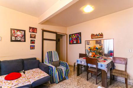 Sala de casa à venda com 3 quartos, 350m² em Piedade, Rio de Janeiro