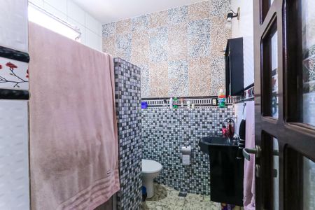 Casa para alugar com 350m², 3 quartos e 4 vagasBanheiro da Suíte