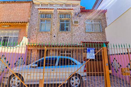 Casa para alugar com 350m², 3 quartos e 4 vagasFachada casa