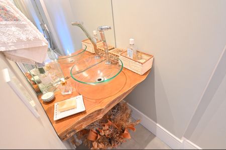 Apartamento à venda com 84m², 3 quartos e 2 vagasLavabo
