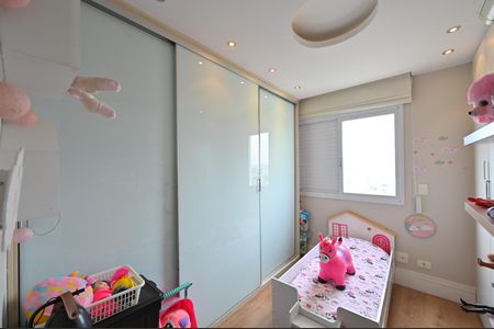 Apartamento à venda com 84m², 3 quartos e 2 vagasQuarto 2
