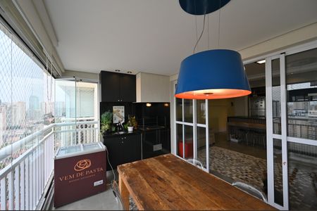 Apartamento à venda com 84m², 3 quartos e 2 vagasVaranda Gourmet