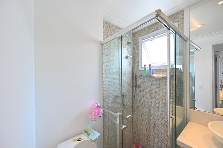 Apartamento à venda com 84m², 3 quartos e 2 vagasBanheiro Social