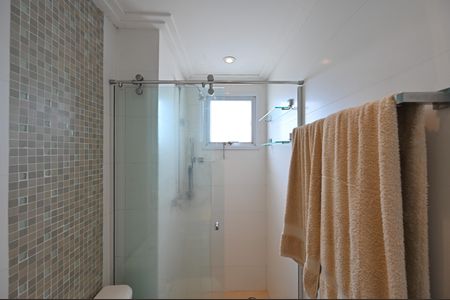 Apartamento à venda com 84m², 3 quartos e 2 vagasBanheiro da Suíte