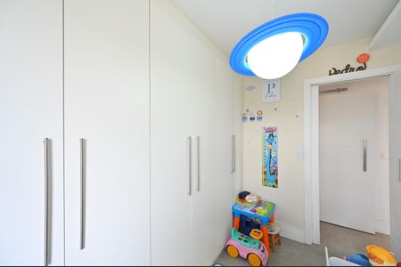 Apartamento à venda com 84m², 3 quartos e 2 vagasQuarto 3