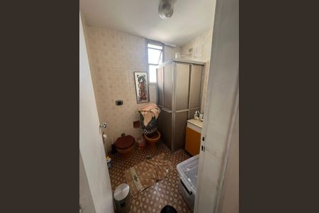 Apartamento à venda com 79m², 2 quartos e 1 vagaBanheiro