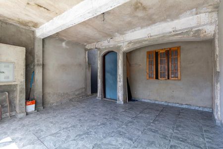 Casa à venda com 250m², 4 quartos e 1 vaga