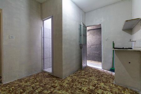 Casa à venda com 4 quartos, 250m² em Vila Ponte Rasa, São Paulo