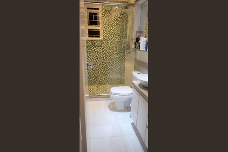 Apartamento à venda com 65m², 2 quartos e 1 vaga Apartamento à venda com 65m², 2 quartos e 1 vagaBanheiro