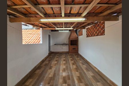Casa para alugar com 150m², 2 quartos e 2 vagasChurrasqueira