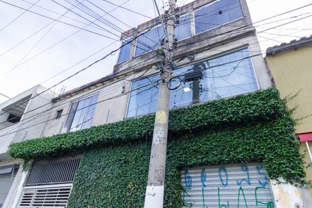 Casa para alugar com 100m², 3 quartos e 2 vagas Casa para alugar com 100m², 3 quartos e 2 vagasFachada