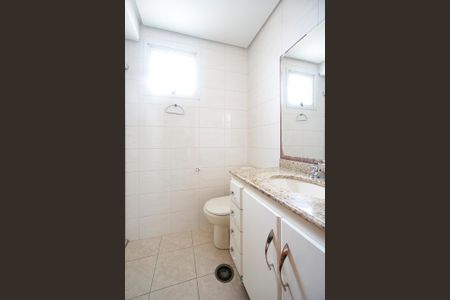 Apartamento à venda com 66m², 2 quartos e 2 vagasBanheiro da suíte