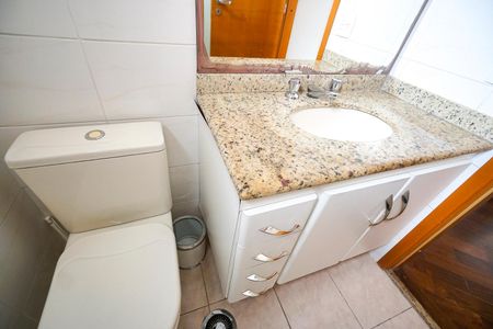 Apartamento à venda com 66m², 2 quartos e 2 vagasPia