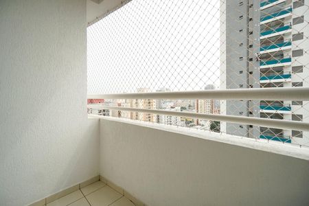 Varanda de apartamento para alugar com 2 quartos, 66m² em Vila Azevedo, São Paulo