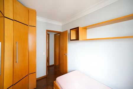 Apartamento à venda com 66m², 2 quartos e 2 vagasQuarto 