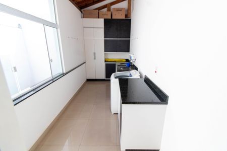 Casa à venda com 292m², 2 quartos e 10 vagasÁREA DE SERVIÇO