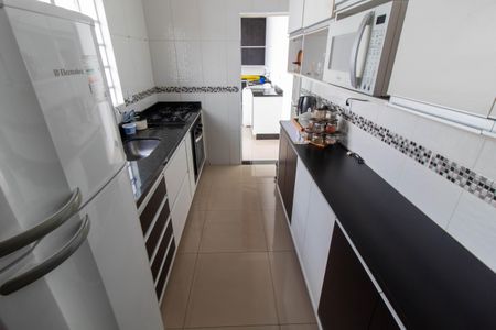Casa à venda com 292m², 2 quartos e 10 vagasCOZINHA