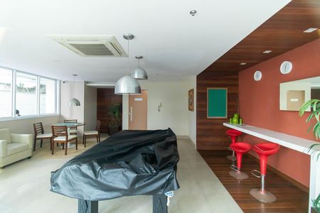 Apartamento à venda com 75m², 2 quartos e 1 vaga Apartamento à venda com 75m², 2 quartos e 1 vagaÁrea comum