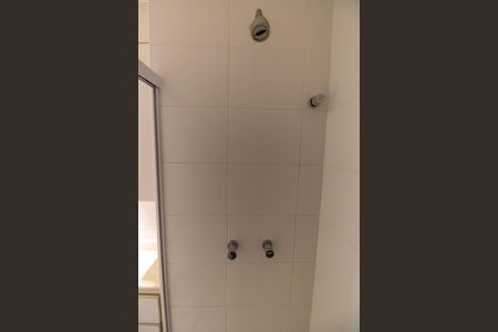 Apartamento à venda com 75m², 2 quartos e 1 vaga Apartamento à venda com 75m², 2 quartos e 1 vagaBanheiro Social