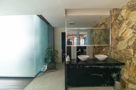 Apartamento à venda com 75m², 2 quartos e 1 vaga Apartamento à venda com 75m², 2 quartos e 1 vagaÁrea comum