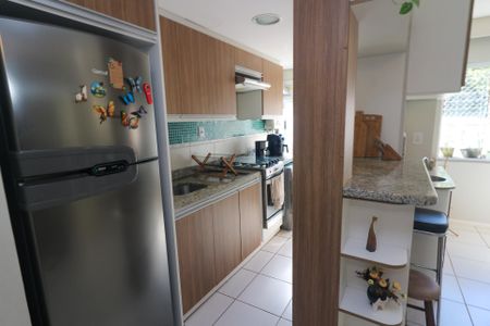 Apartamento à venda com 54m², 2 quartos e 1 vagaCozinha e Área de Serviço