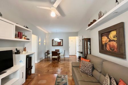 Sala  de apartamento para alugar com 2 quartos, 87m² em Copacabana, Rio de Janeiro