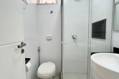 Apartamento para alugar com 87m², 2 quartos e 1 vagaBanheiro social 