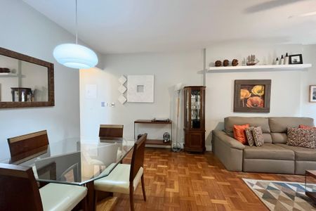 Sala  de apartamento para alugar com 2 quartos, 87m² em Copacabana, Rio de Janeiro