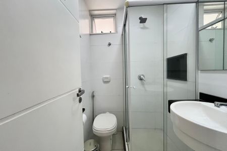 Apartamento para alugar com 87m², 2 quartos e 1 vagaBanheiro social 