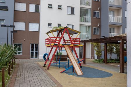 Apartamento à venda com 54m², 2 quartos e 1 vaga Apartamento à venda com 54m², 2 quartos e 1 vagaÁrea comum - Playground